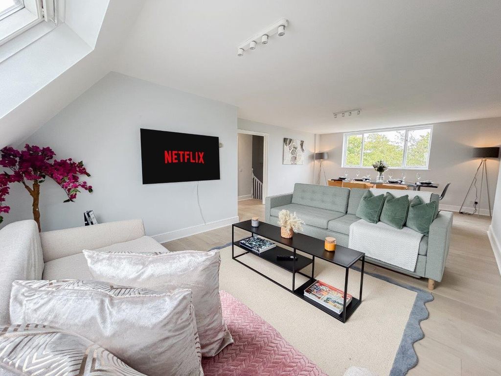 Property photo 1 of 69