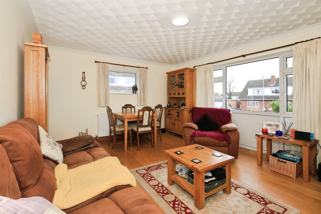 Property photo 3 of 14