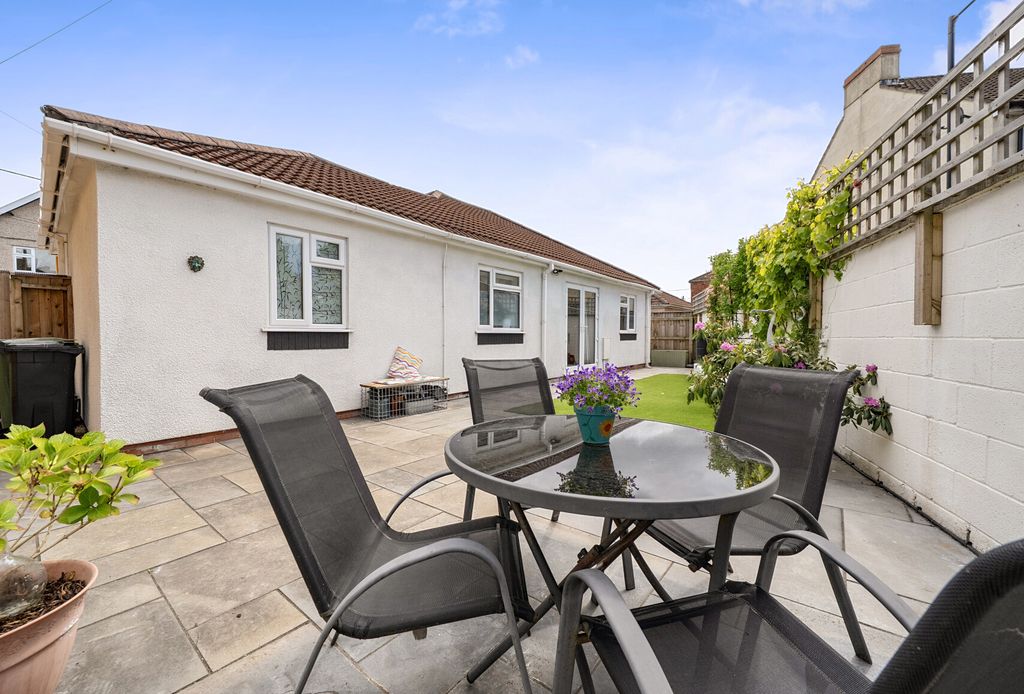 Property photo 1 of 20 1458514-1-6A07280...