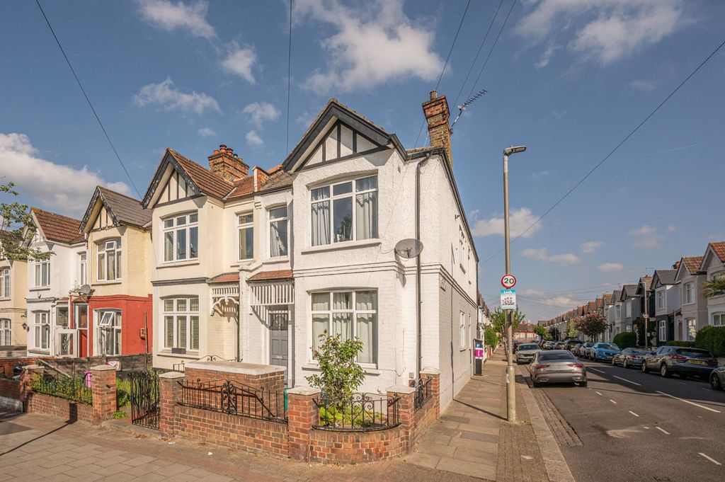 Property photo 1 of 13