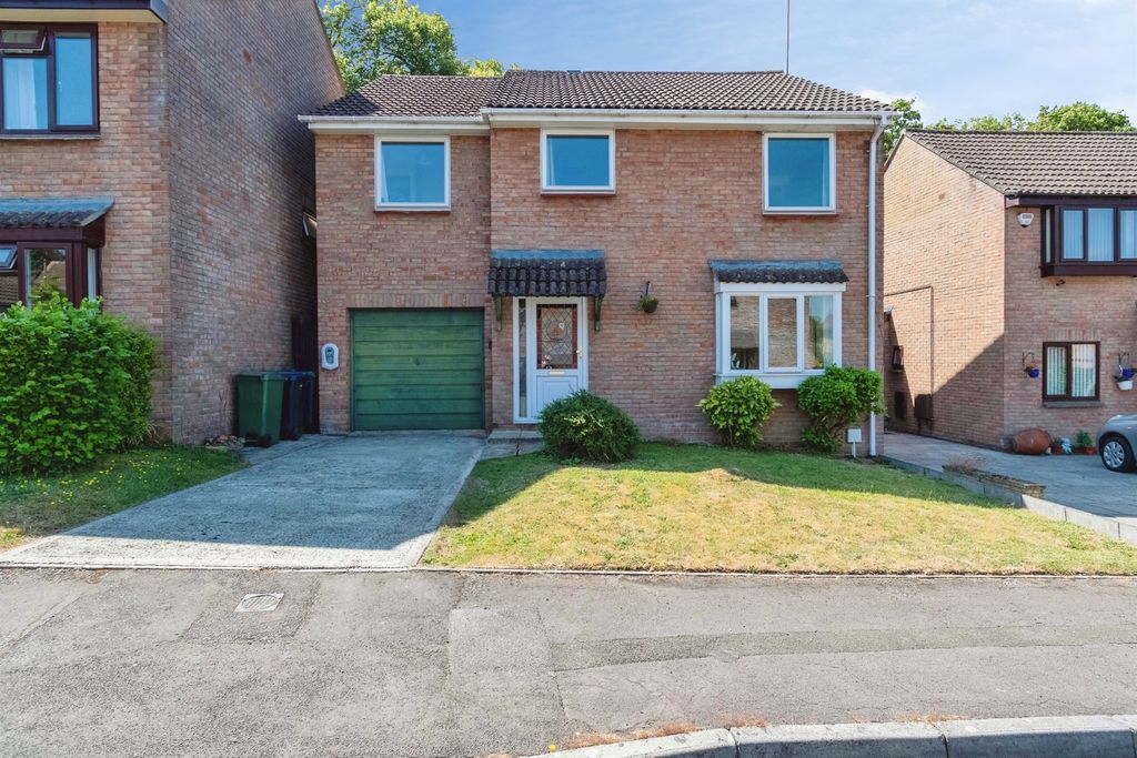 Property photo 1 of 16