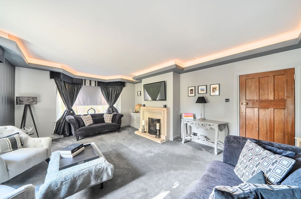 Property photo 3 of 20 1470025-9-6A357B1...