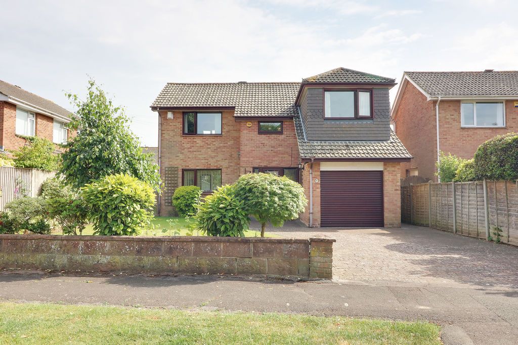 Property photo 1 of 17 Front