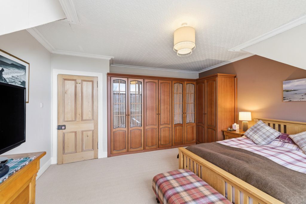 Additional image 12 of 4 bed semi-detached house for sale5 Fingask Street, Dundee DD3