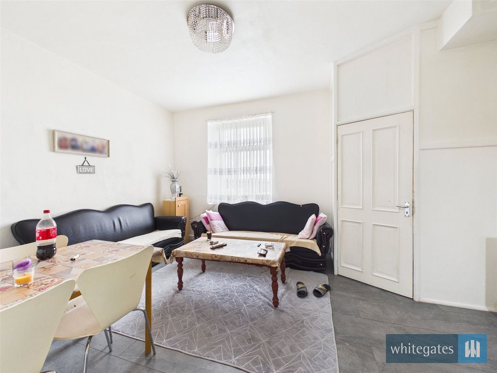 Property photo 2 of 13 Picture No. 03