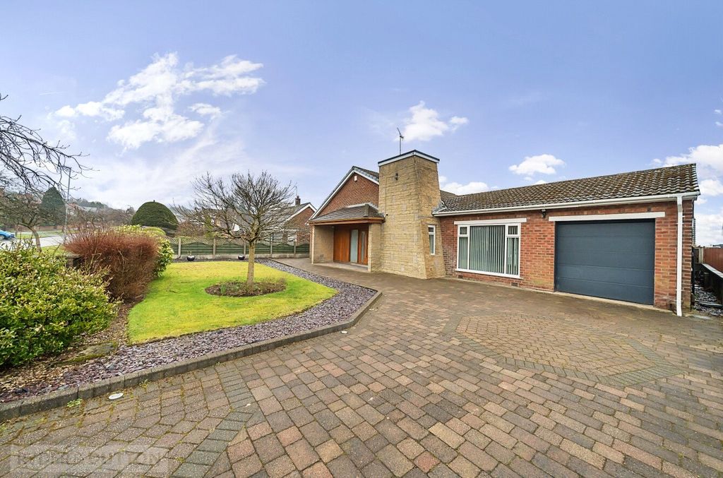 Property photo 1 of 37 Picture No. 28