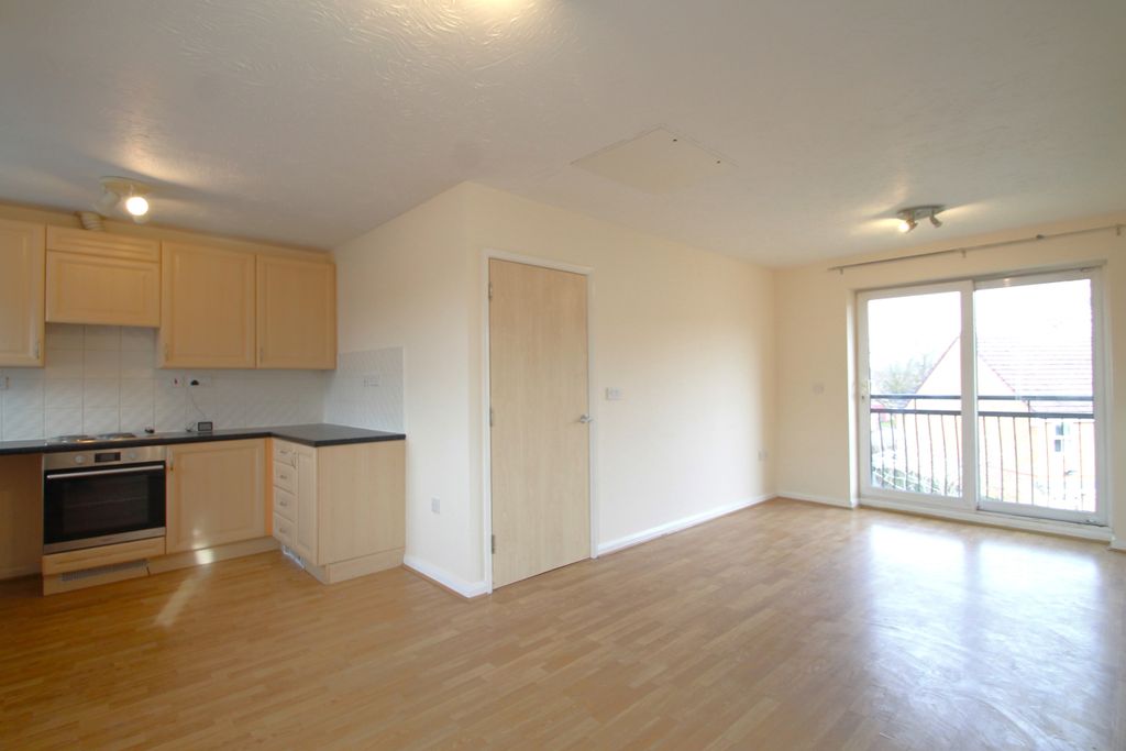 Property photo 2 of 16 Open Plan Living Accommodation