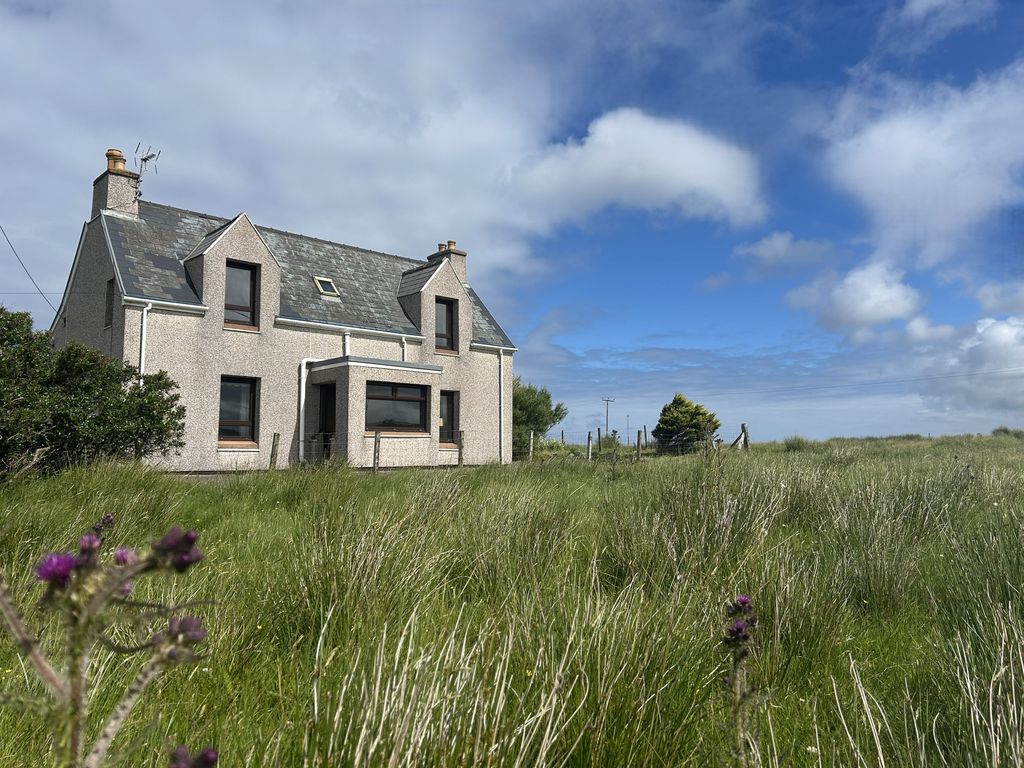 Property photo 1 of 47