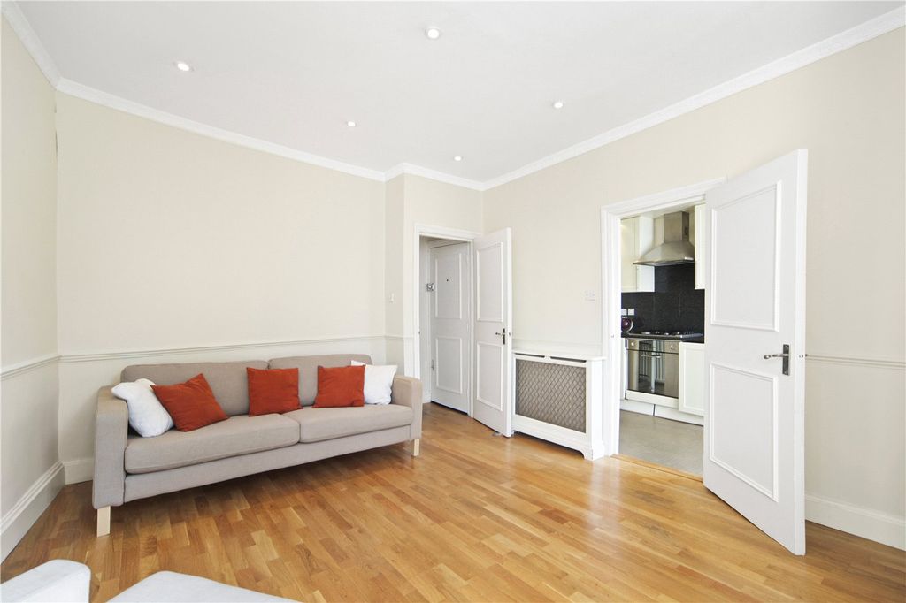 Property photo 2 of 10 Picture No. 02