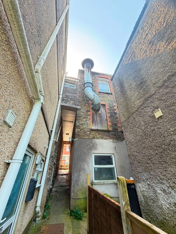 Additional image 29 of 1 bed property for saleNeath Road, Briton Ferry, Neath SA11
