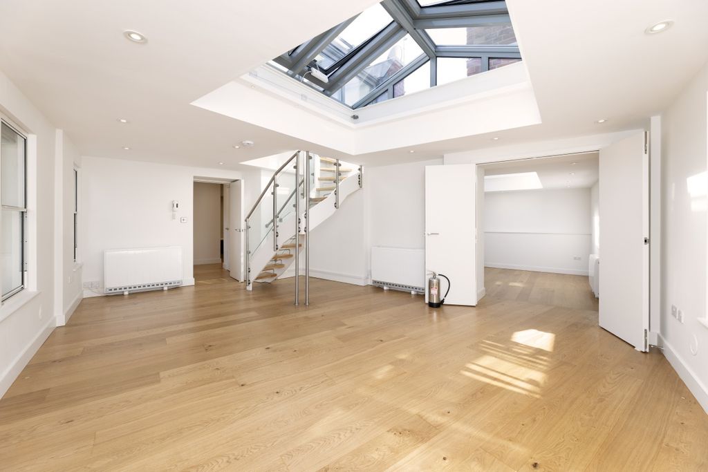 Property photo 1 of 14 Image