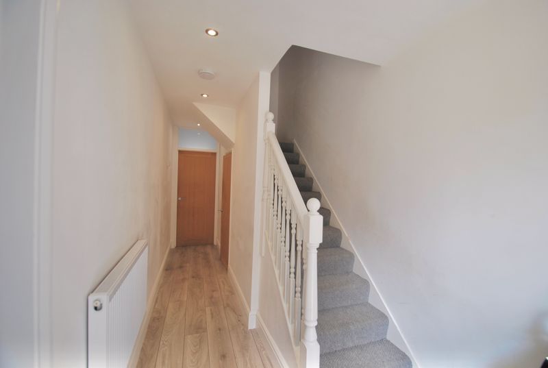 Property photo 2 of 13 Photo 6