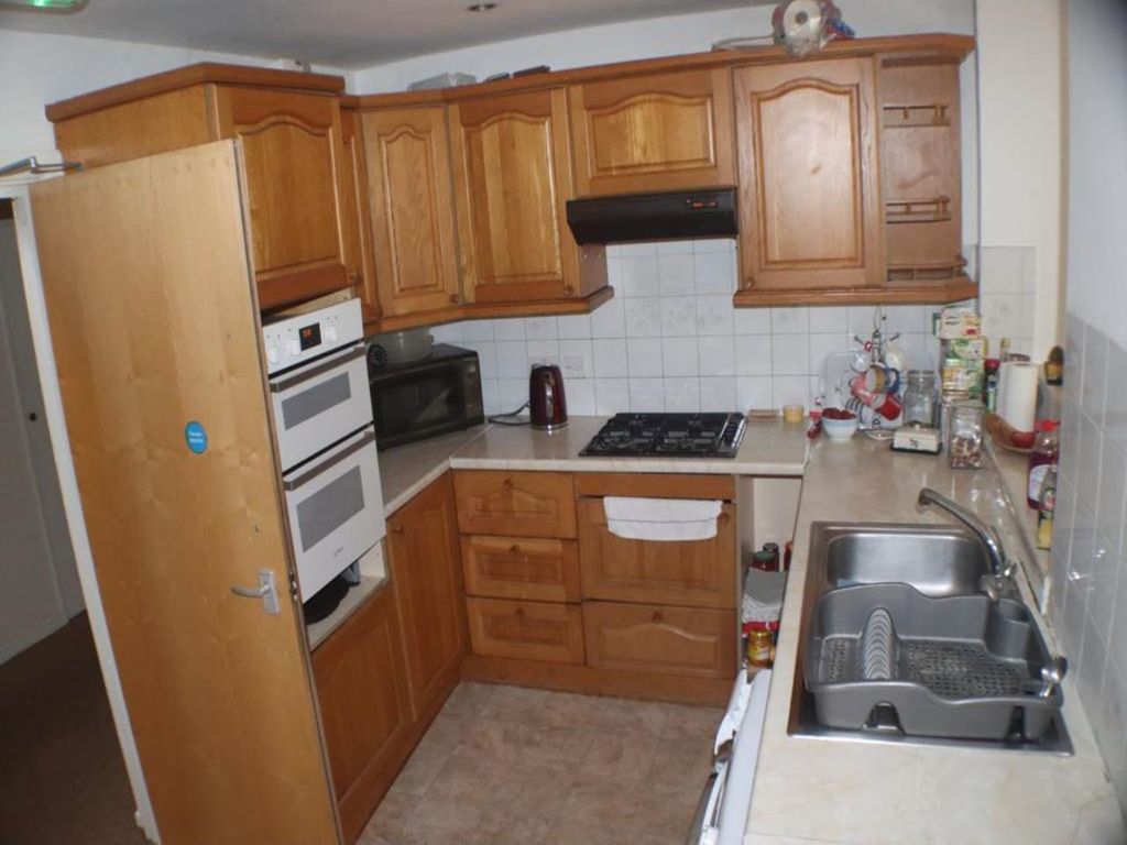 Property photo 2 of 4 6267E895-5d04-4723-979d-13dc271E5F1c