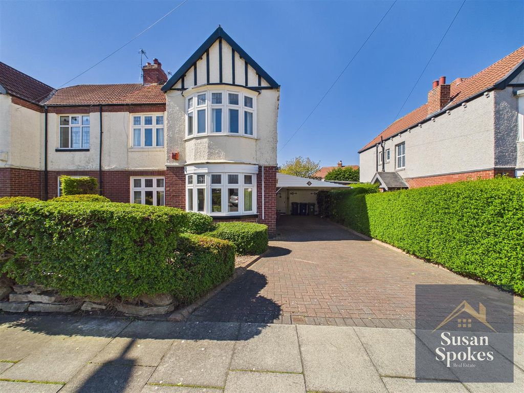 Property photo 1 of 24 Cam01858G0-Pr0253-Still033.Jpg