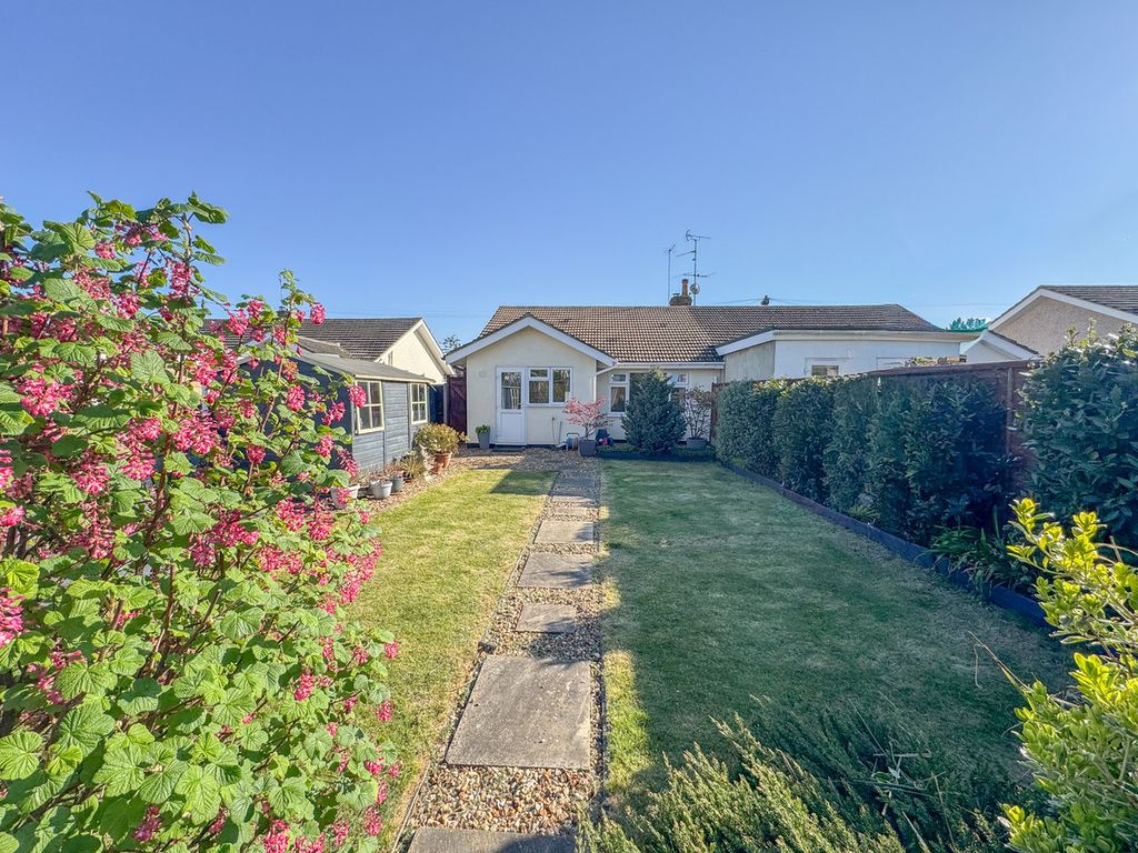 Property photo 2 of 16