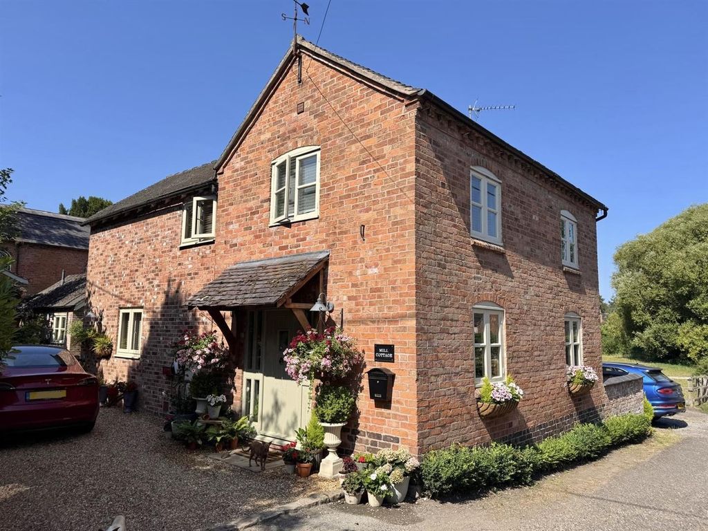 Property photo 1 of 44 8Ao2O-Ha90Qf4v_Lpusfuq.Jpg