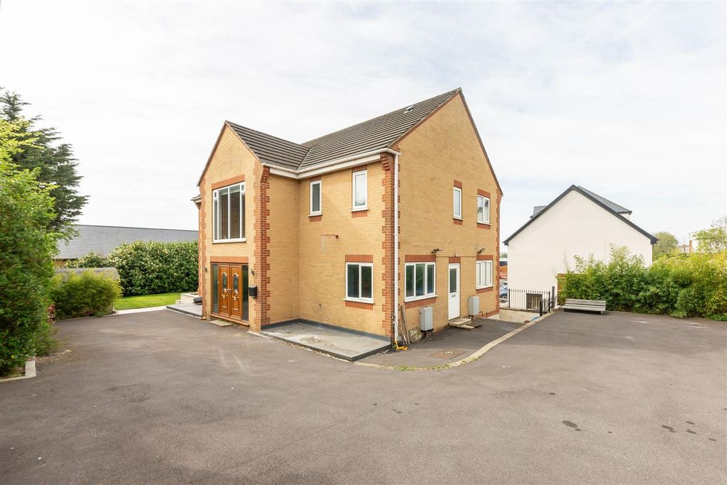 Property photo 2 of 28 Ks2B4055.Jpg