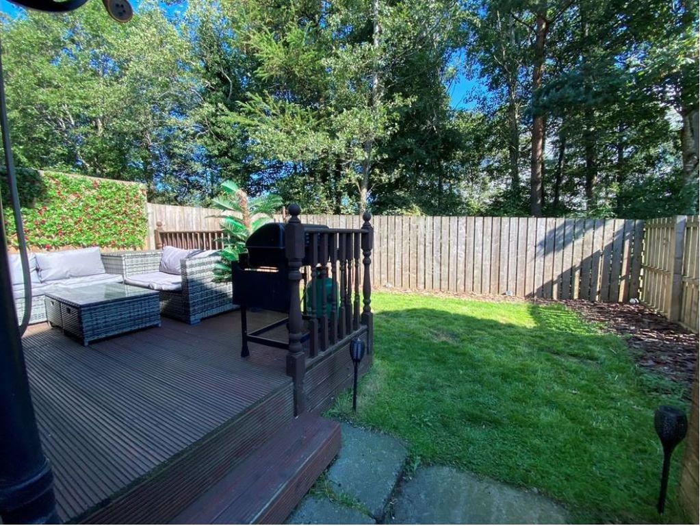 Property photo 2 of 13 Photo 1