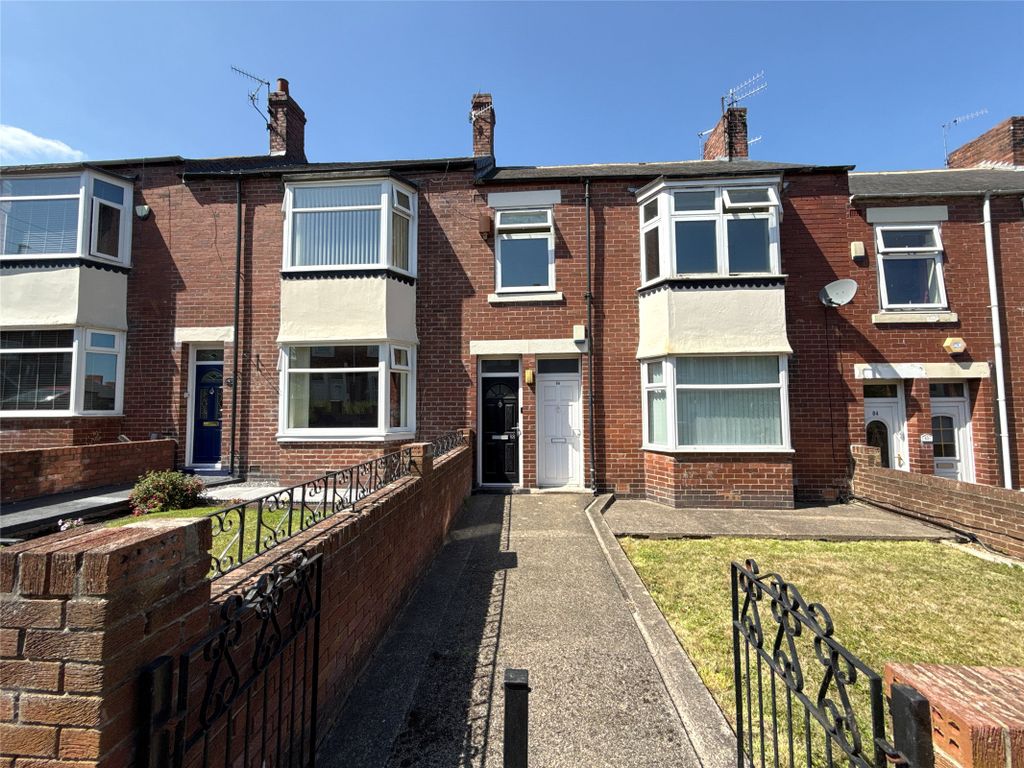 Property photo 1 of 17 External