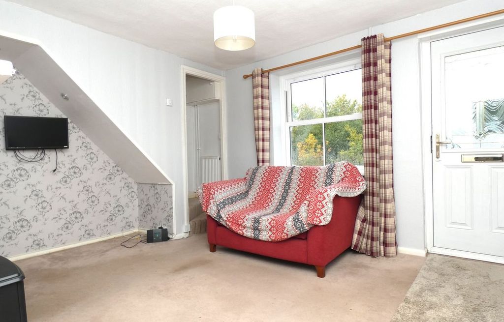 Property photo 3 of 7 Picture 3