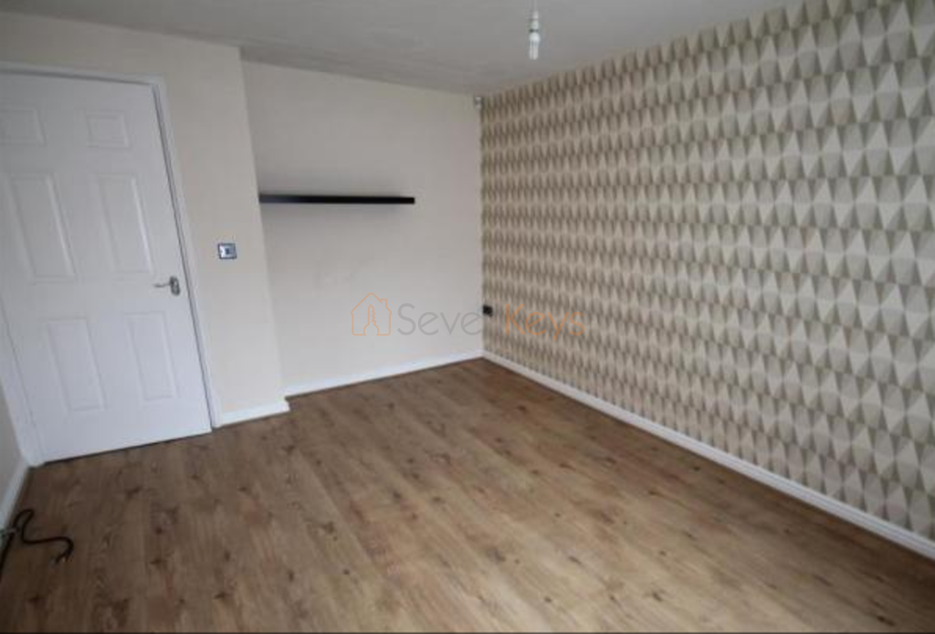 Property photo 2 of 7 2