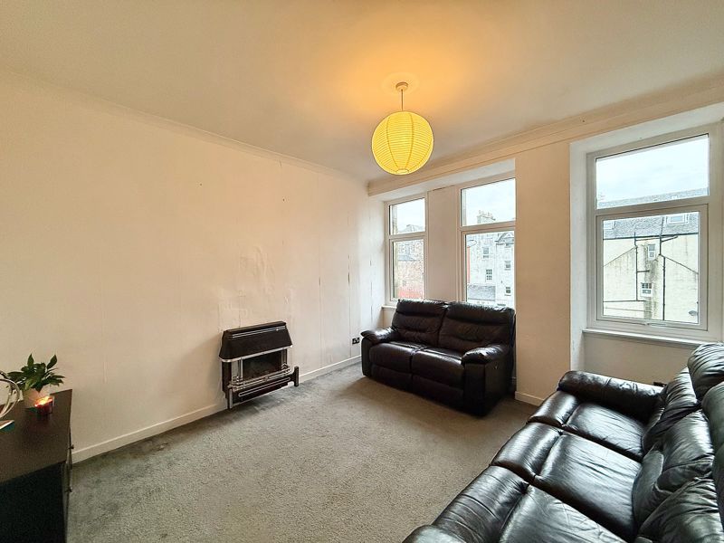 Property photo 2 of 9 Photo 7