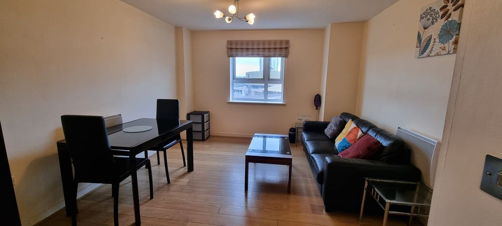 Property photo 2 of 13