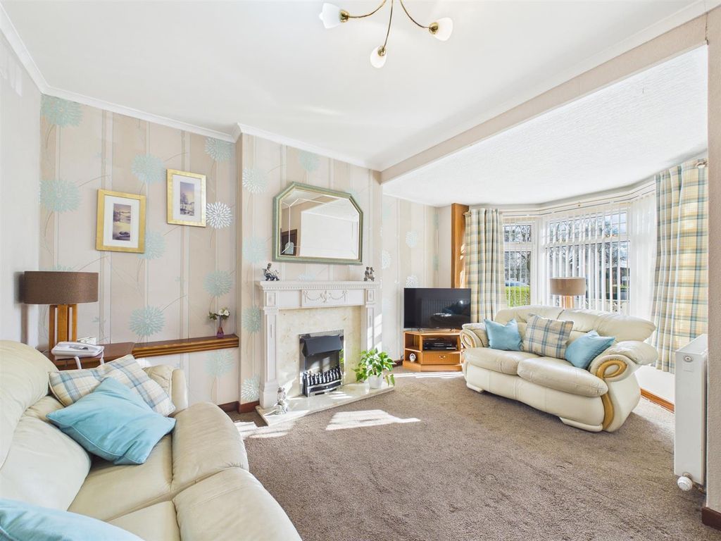 Property photo 2 of 23 Cam03782G0-Pr0294-Still030_Alt.Jpg