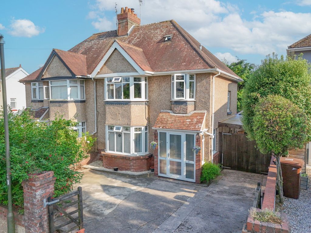 Property photo 1 of 34