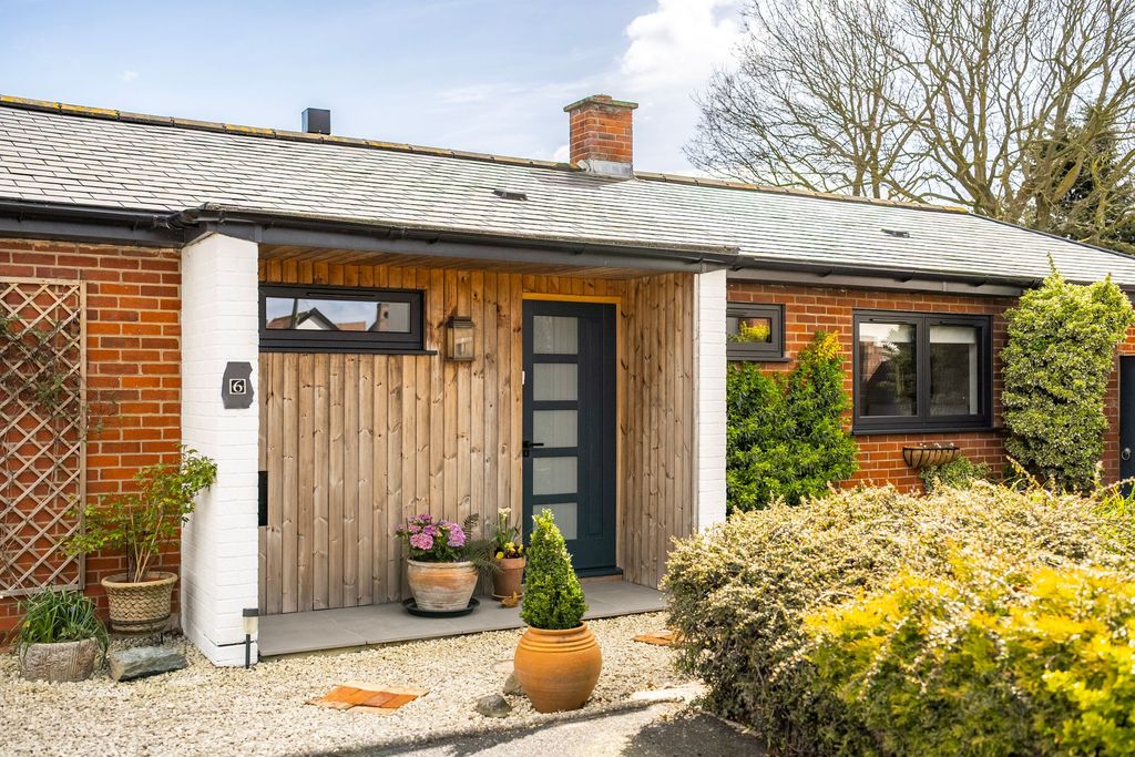 Property photo 1 of 23