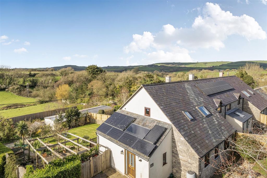 Property photo 1 of 21 1429440-3-69c42A6B4567c.Jpg