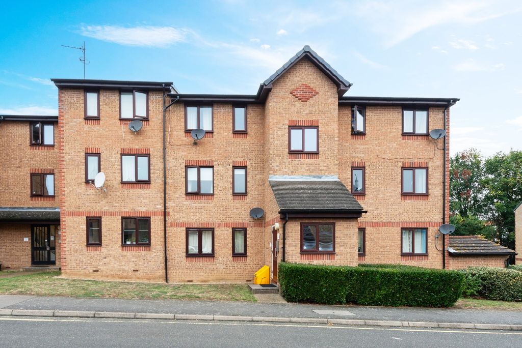 Property photo 1 of 12 3603543