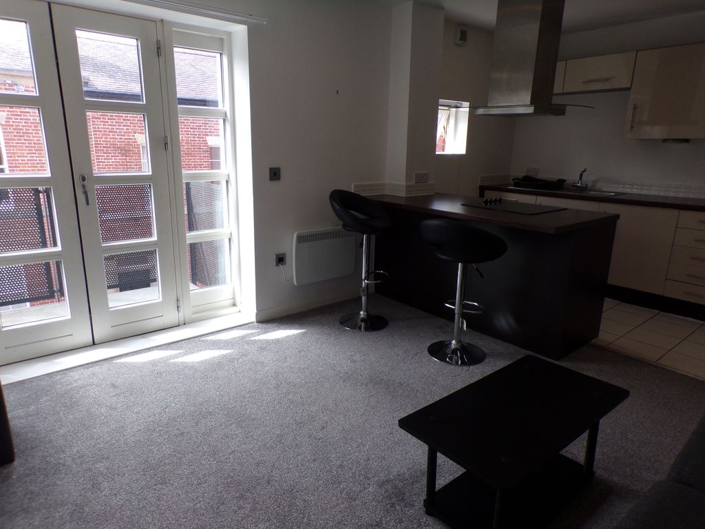 Property photo 3 of 8