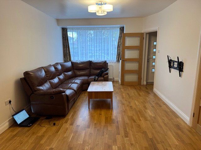 Property photo 2 of 20 Picture No. 02