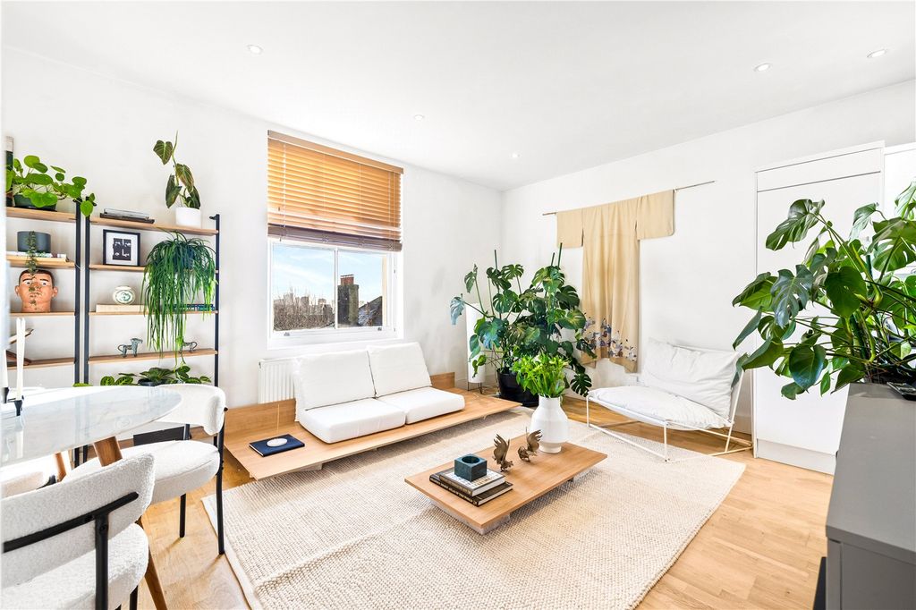 Property photo 1 of 15 Picture No. 03