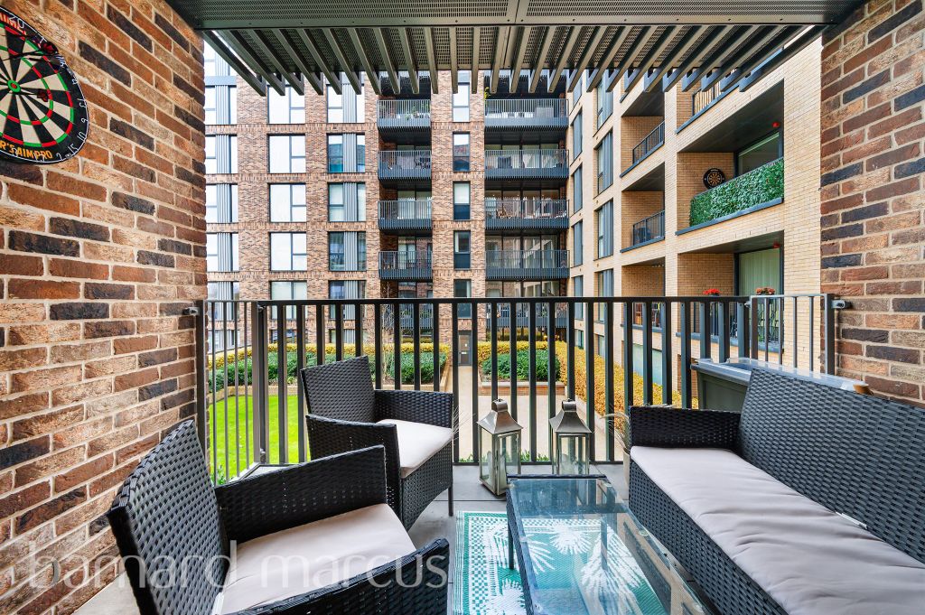 Property photo 3 of 10