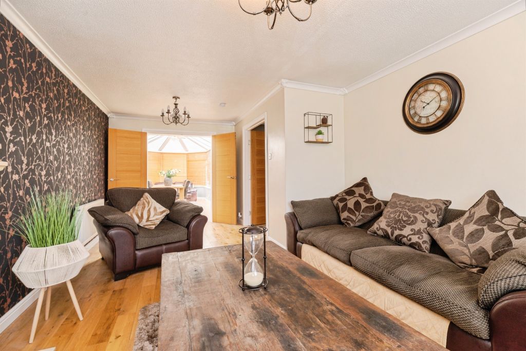 Property photo 3 of 16