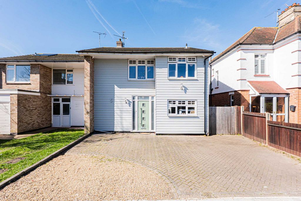 Property photo 1 of 29