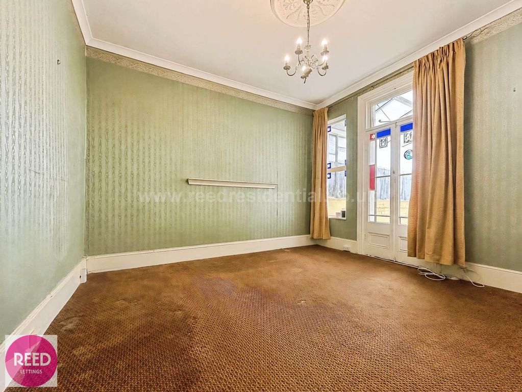 Property photo 3 of 22