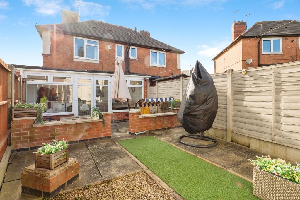 Property photo 2 of 29
