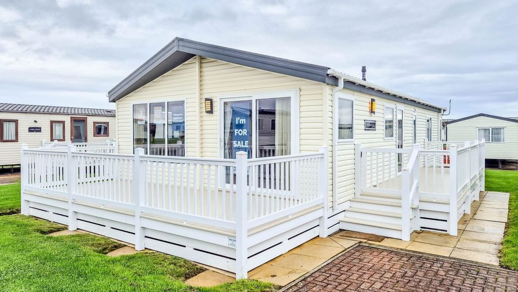 Property photo 1 of 20 Untitled