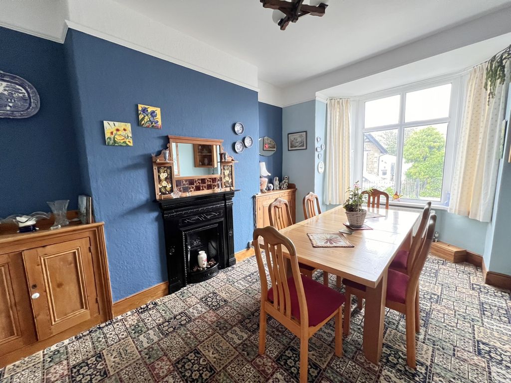 Property photo 3 of 14 Gallery