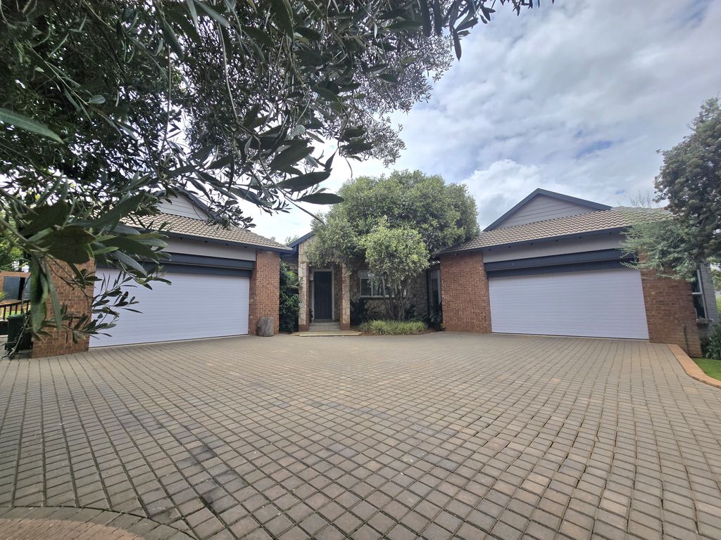 Property photo 2 of 49