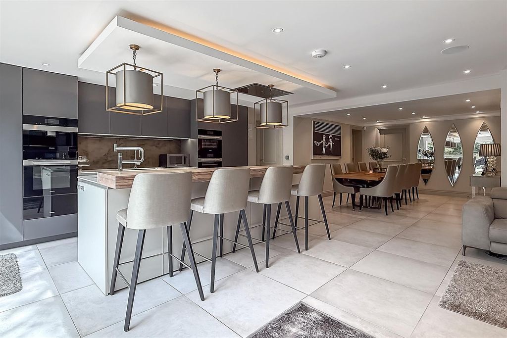 Property photo 3 of 41 37Bishopsroad-58.Jpg