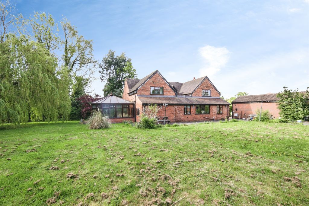 Property photo 3 of 23