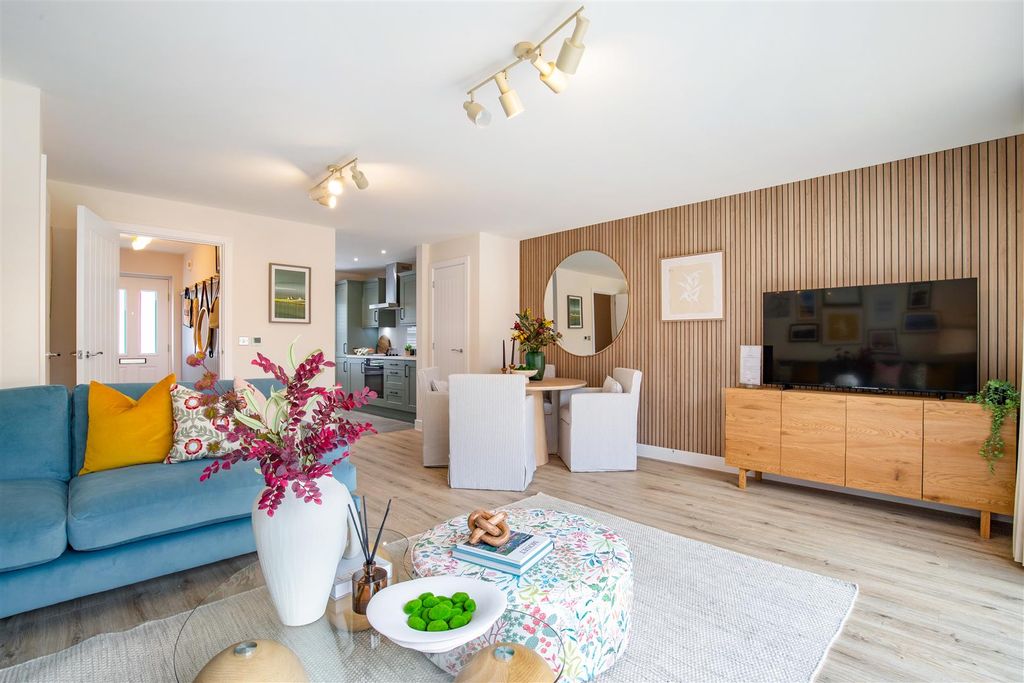 Property photo 3 of 60 Barelyfields_Showhome-2_Rose (22 Of 51).Jpg