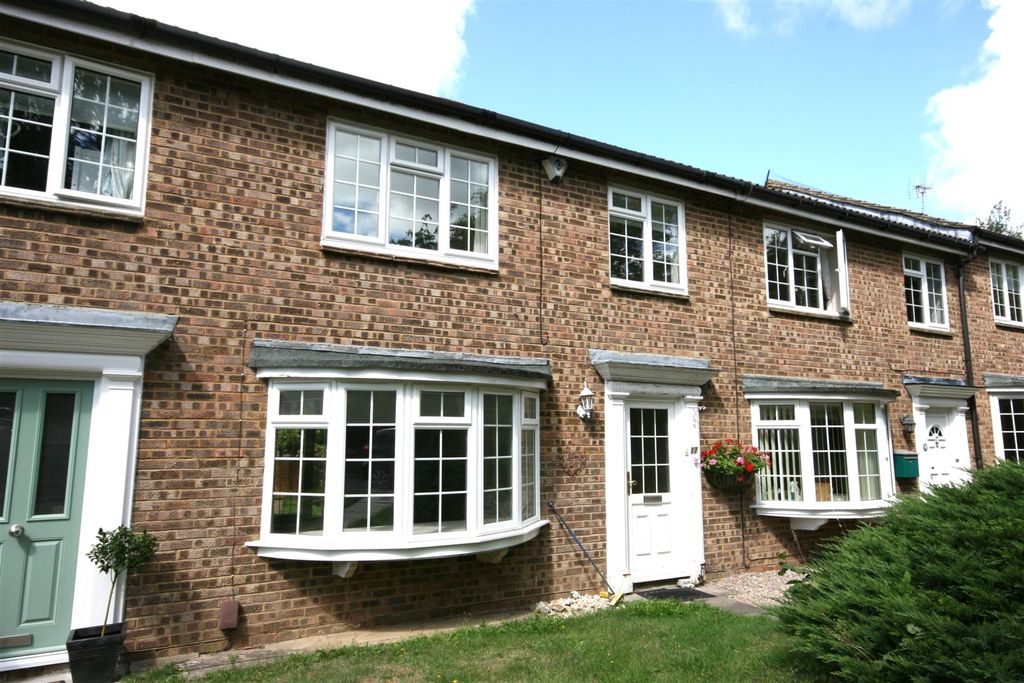 Property photo 1 of 18