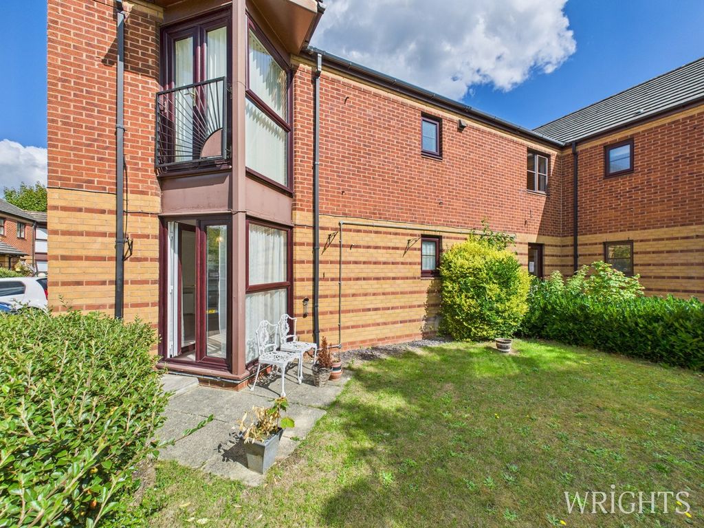 Property photo 1 of 15