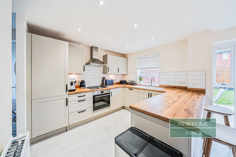 Property photo 3 of 20 Photo 10