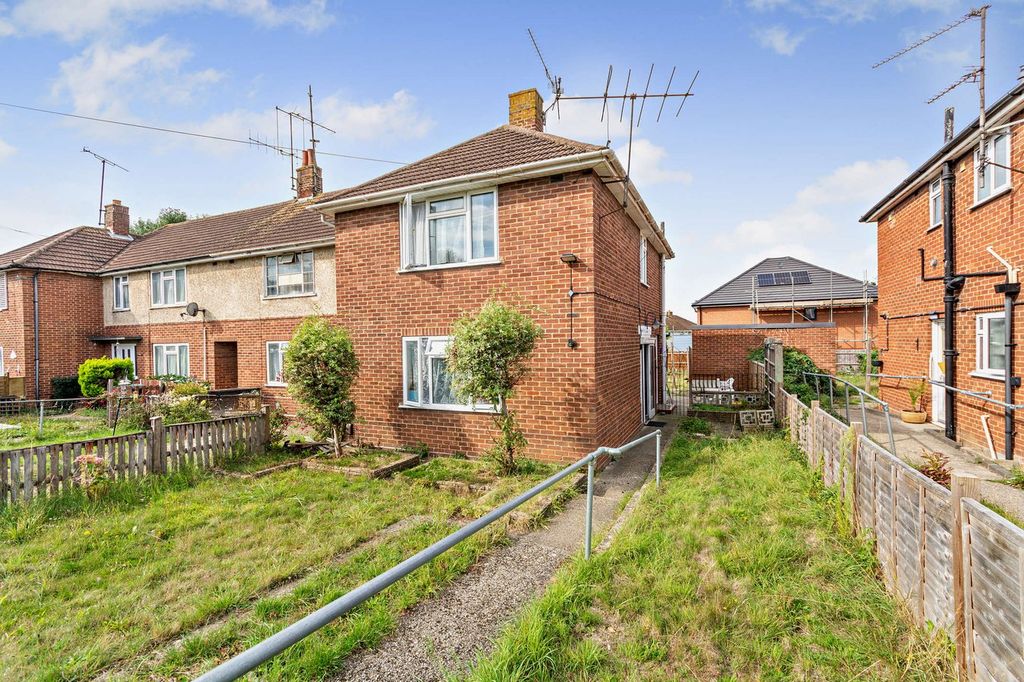 Property photo 1 of 24